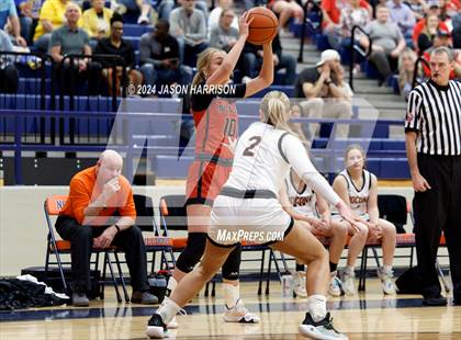 Thumbnail 2 in Muenster vs Nocona (UIL Basketball 2A Regional Semifinal) photogallery.