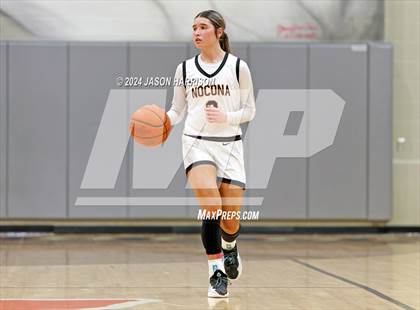 Thumbnail 2 in Muenster vs Nocona (UIL Basketball 2A Regional Semifinal) photogallery.
