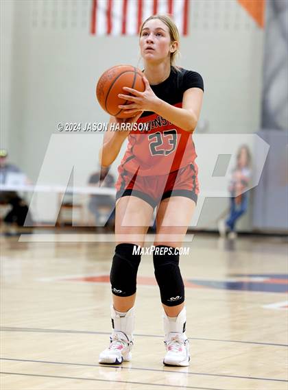 Thumbnail 1 in Muenster vs Nocona (UIL Basketball 2A Regional Semifinal) photogallery.