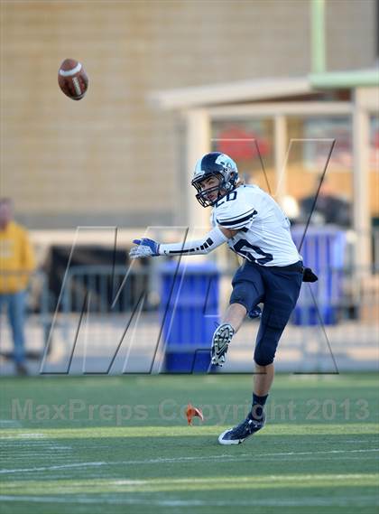 Thumbnail 2 in Geneva vs. Depew (NYSPHSAA Class B Quarterfinal) photogallery.