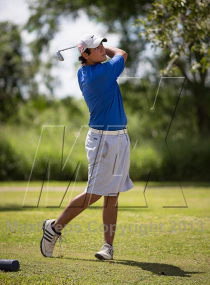 Thumbnail 1 in Brownsville Invitational photogallery.