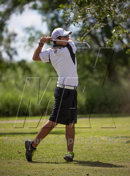 Thumbnail 3 in Brownsville Invitational photogallery.