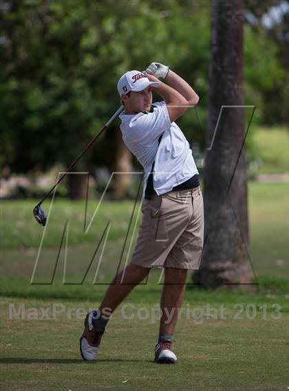 Thumbnail 1 in Brownsville Invitational photogallery.