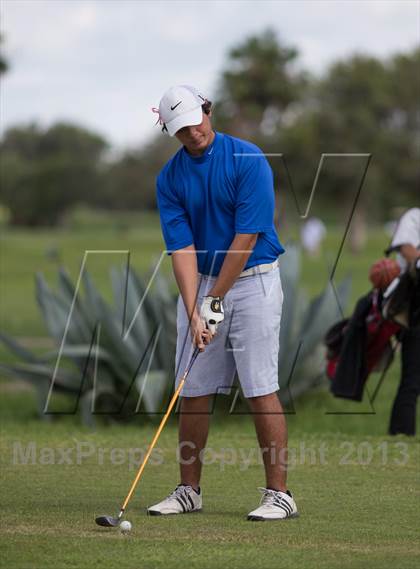 Thumbnail 2 in Brownsville Invitational photogallery.