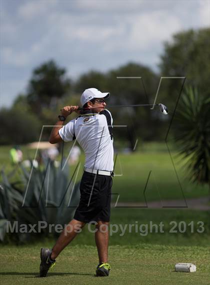 Thumbnail 1 in Brownsville Invitational photogallery.