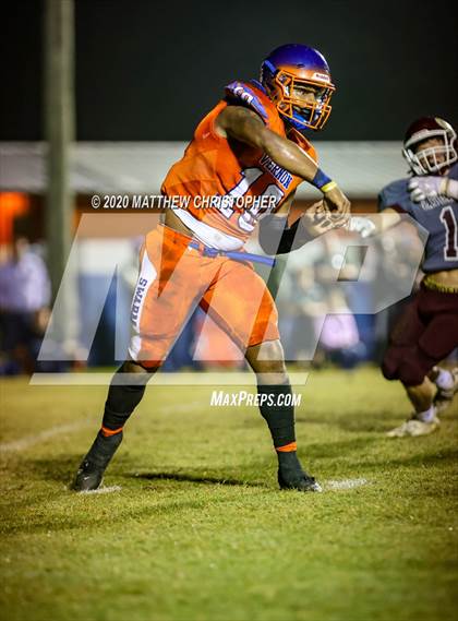 Thumbnail 1 in Vernon vs. Baker (FHSAA 1A Regional Semifinal) photogallery.