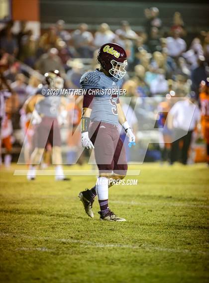 Thumbnail 3 in Vernon vs. Baker (FHSAA 1A Regional Semifinal) photogallery.