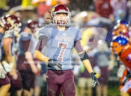 Thumbnail 1 in Vernon vs. Baker (FHSAA 1A Regional Semifinal) photogallery.