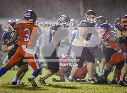 Thumbnail 2 in Vernon vs. Baker (FHSAA 1A Regional Semifinal) photogallery.