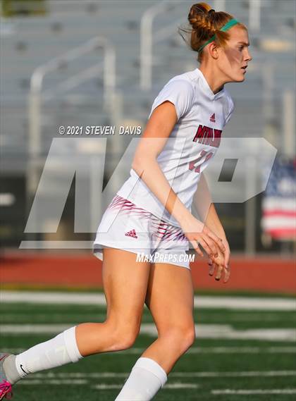 Thumbnail 1 in Pinnacle vs. Red Mountain (Coyote Classic Soccer Tournament) photogallery.