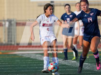 Thumbnail 1 in Pinnacle vs. Red Mountain (Coyote Classic Soccer Tournament) photogallery.