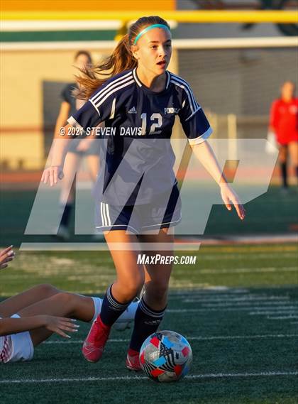 Thumbnail 3 in Pinnacle vs. Red Mountain (Coyote Classic Soccer Tournament) photogallery.
