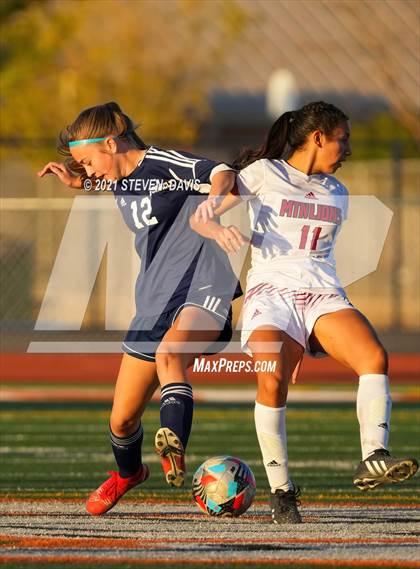 Thumbnail 2 in Pinnacle vs. Red Mountain (Coyote Classic Soccer Tournament) photogallery.