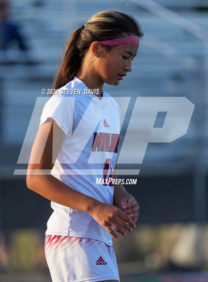 Thumbnail 1 in Pinnacle vs. Red Mountain (Coyote Classic Soccer Tournament) photogallery.
