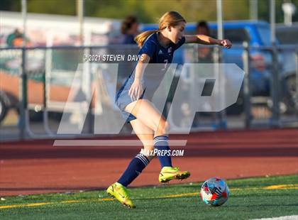 Thumbnail 3 in Pinnacle vs. Red Mountain (Coyote Classic Soccer Tournament) photogallery.