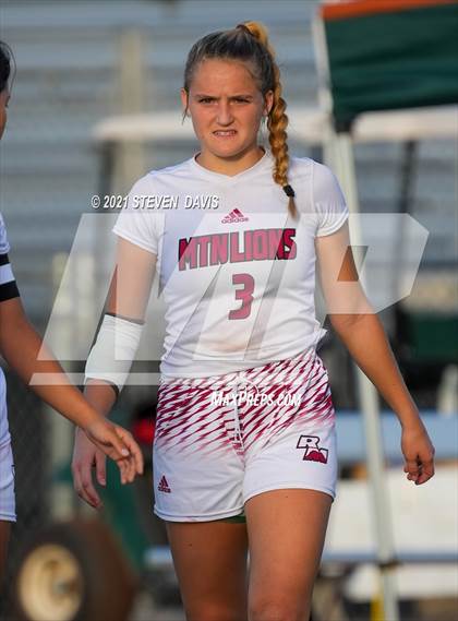 Thumbnail 3 in Pinnacle vs. Red Mountain (Coyote Classic Soccer Tournament) photogallery.