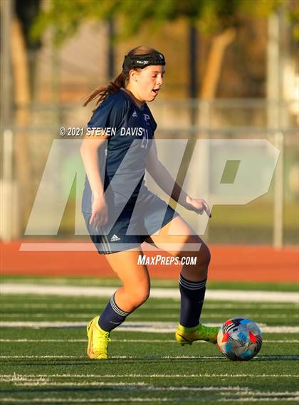 Thumbnail 3 in Pinnacle vs. Red Mountain (Coyote Classic Soccer Tournament) photogallery.