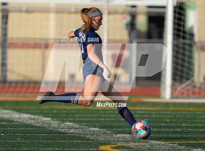 Thumbnail 2 in Pinnacle vs. Red Mountain (Coyote Classic Soccer Tournament) photogallery.