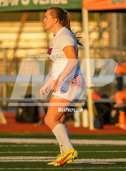 Thumbnail 1 in Pinnacle vs. Red Mountain (Coyote Classic Soccer Tournament) photogallery.