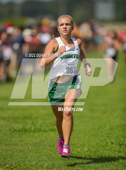 Thumbnail 3 in New Albany XC Classic photogallery.