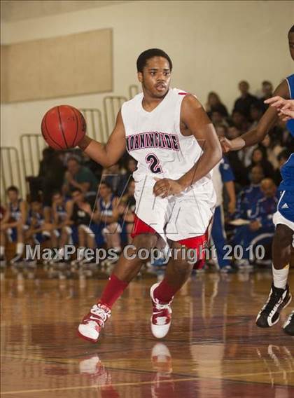 Thumbnail 2 in Morningside vs. Burbank (Holiday Hoops Classic) photogallery.