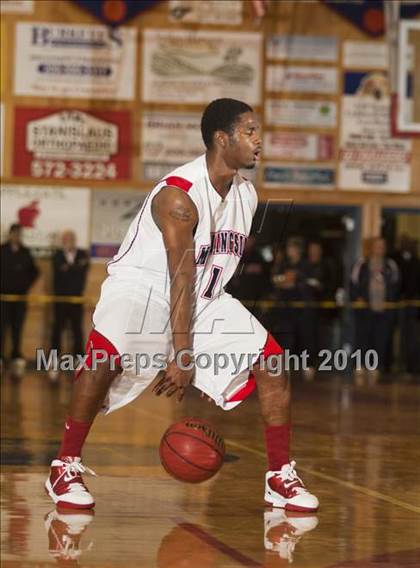 Thumbnail 1 in Morningside vs. Burbank (Holiday Hoops Classic) photogallery.