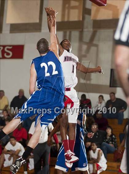 Thumbnail 3 in Morningside vs. Burbank (Holiday Hoops Classic) photogallery.