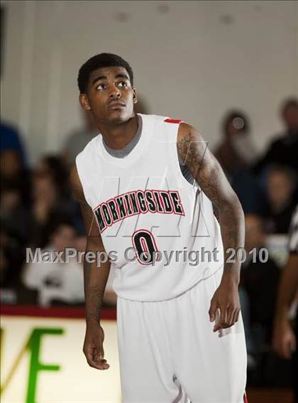 Thumbnail 2 in Morningside vs. Burbank (Holiday Hoops Classic) photogallery.