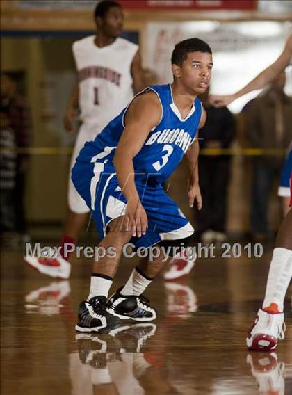 Thumbnail 3 in Morningside vs. Burbank (Holiday Hoops Classic) photogallery.
