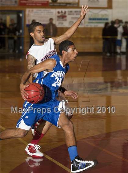 Thumbnail 3 in Morningside vs. Burbank (Holiday Hoops Classic) photogallery.