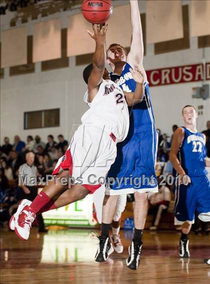 Thumbnail 3 in Morningside vs. Burbank (Holiday Hoops Classic) photogallery.