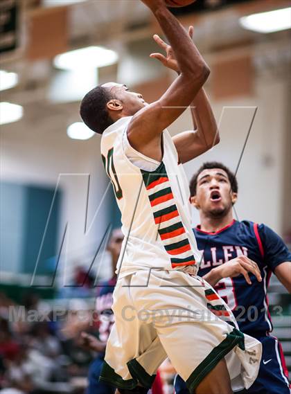 Thumbnail 1 in Allen @ Naaman Forest photogallery.