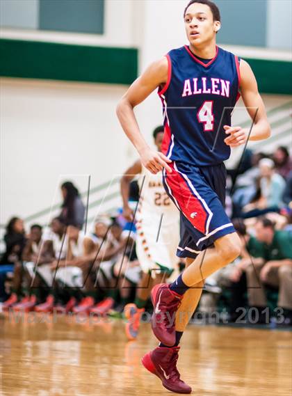 Thumbnail 1 in Allen @ Naaman Forest photogallery.