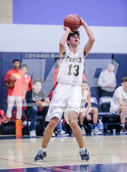 Thumbnail 3 in Renaissance Academy vs. Canyon photogallery.