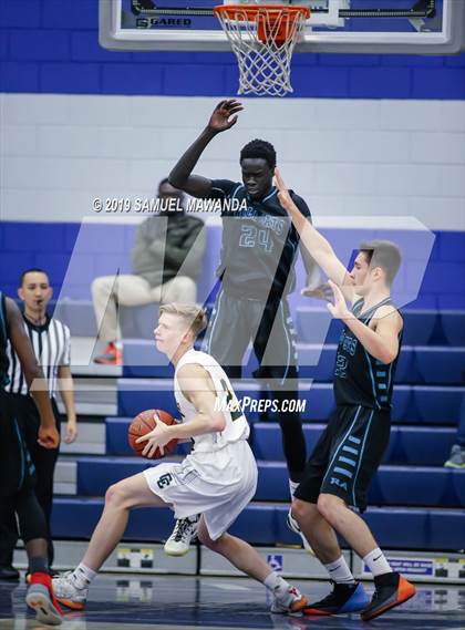Thumbnail 3 in Renaissance Academy vs. Canyon photogallery.