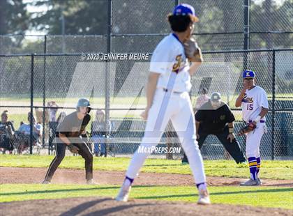 Thumbnail 2 in Moreau Catholic @ Kennedy photogallery.