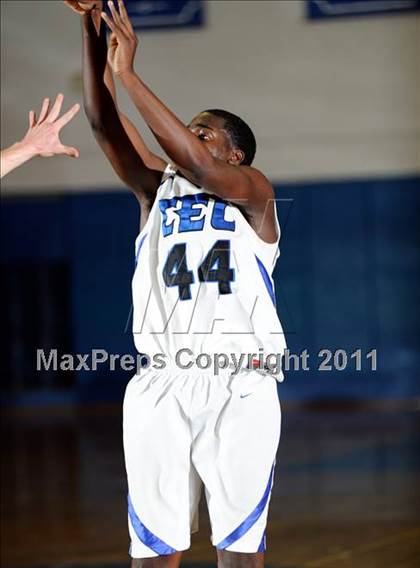 Thumbnail 3 in Council Rock South @ Conwell-Egan Catholic photogallery.