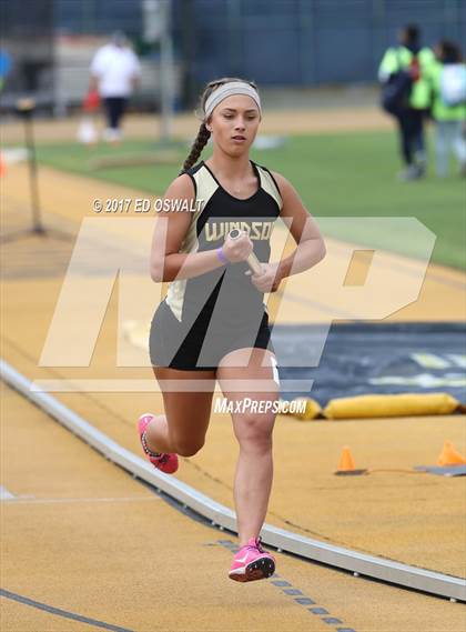 Thumbnail 3 in CIF NCS Masters Track and Field (4x400 Meter Relay) photogallery.