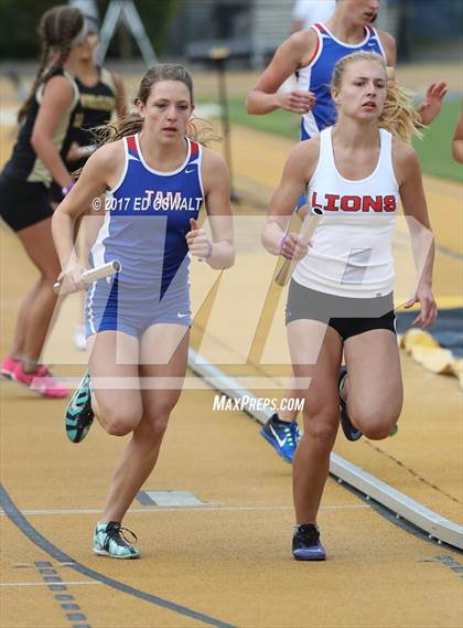 Thumbnail 2 in CIF NCS Masters Track and Field (4x400 Meter Relay) photogallery.