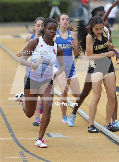 Thumbnail 3 in CIF NCS Masters Track and Field (4x400 Meter Relay) photogallery.