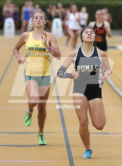 Thumbnail 3 in CIF NCS Masters Track and Field (4x400 Meter Relay) photogallery.