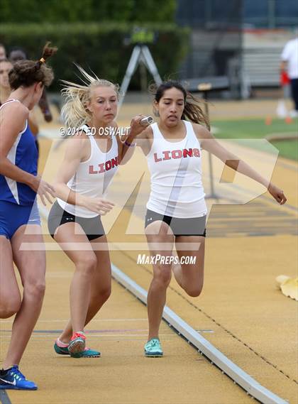 Thumbnail 2 in CIF NCS Masters Track and Field (4x400 Meter Relay) photogallery.