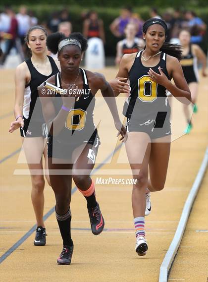 Thumbnail 3 in CIF NCS Masters Track and Field (4x400 Meter Relay) photogallery.