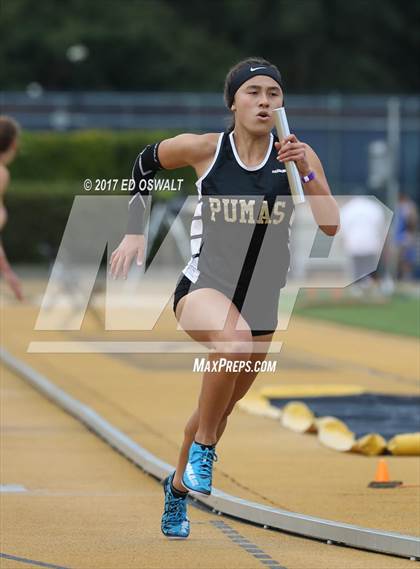 Thumbnail 2 in CIF NCS Masters Track and Field (4x400 Meter Relay) photogallery.