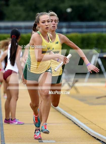 Thumbnail 2 in CIF NCS Masters Track and Field (4x400 Meter Relay) photogallery.