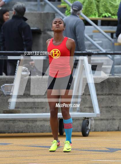 Thumbnail 3 in CIF NCS Masters Track and Field (4x400 Meter Relay) photogallery.