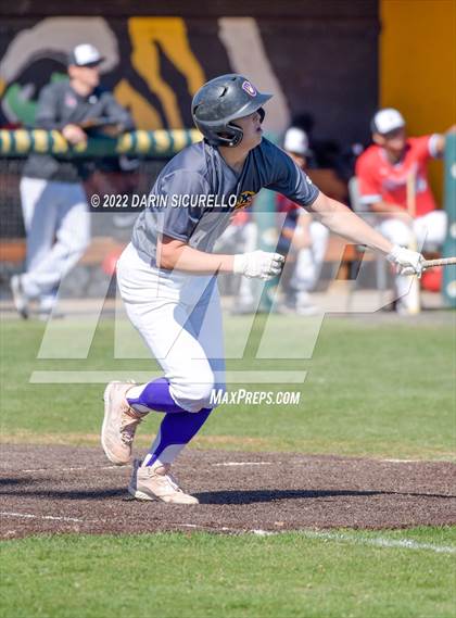Thumbnail 3 in Alhambra vs Mesa (Bob Everett Classic) photogallery.