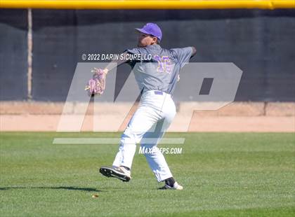 Thumbnail 1 in Alhambra vs Mesa (Bob Everett Classic) photogallery.