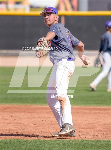 Thumbnail 1 in Alhambra vs Mesa (Bob Everett Classic) photogallery.