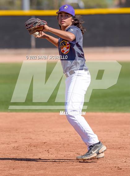 Thumbnail 1 in Alhambra vs Mesa (Bob Everett Classic) photogallery.